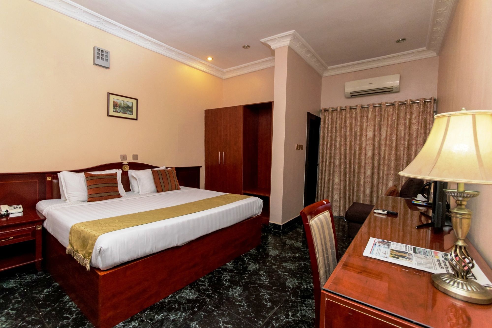 Sunfit - Fitness, Spa, Accommodation Aliayabiagba Экстерьер фото