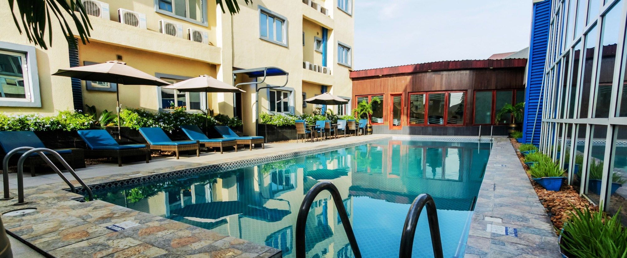 Sunfit - Fitness, Spa, Accommodation Aliayabiagba Экстерьер фото